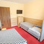 Botanik Hostel *